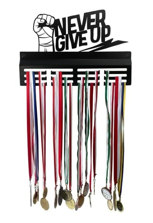 Wieszak na medale NEVER GIVE UP
